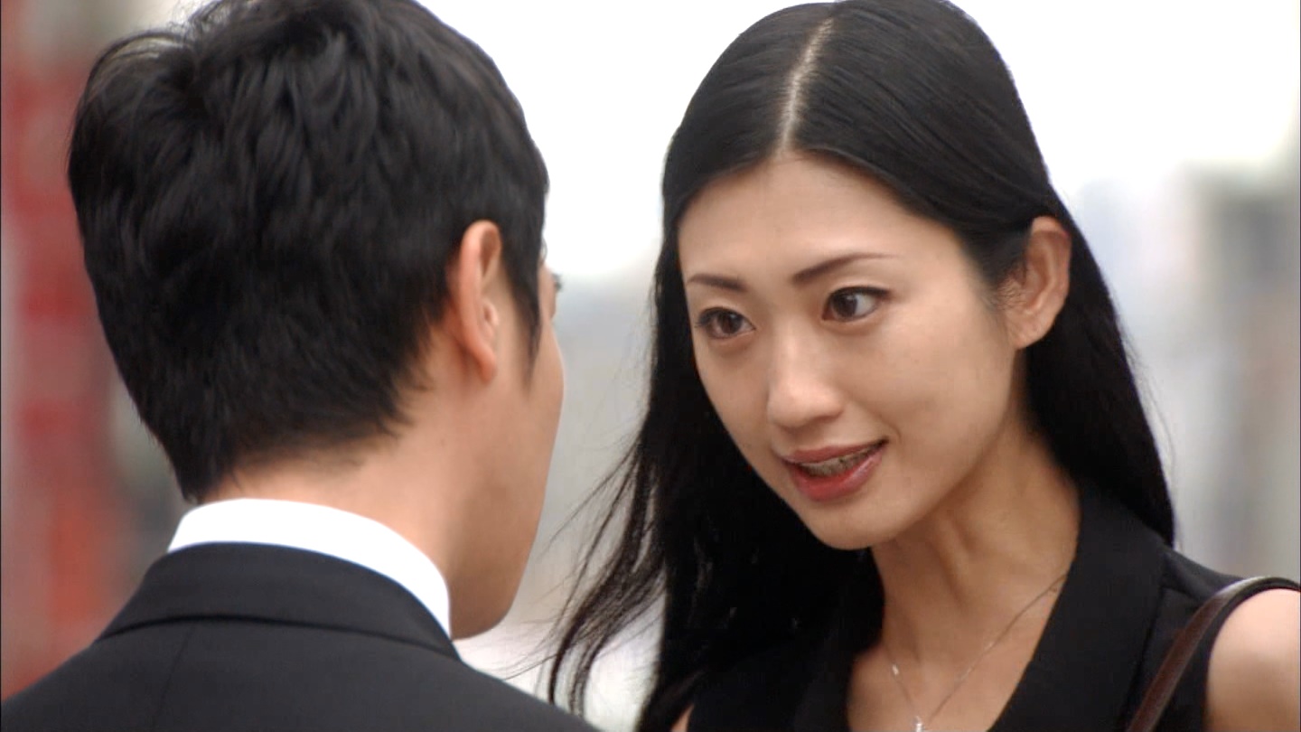 坛蜜宣布和漫画家清野徹结婚，今天是11月22日，日本的“好夫妻日”